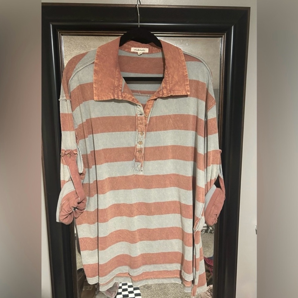 Oli & Hali Striped Women's Top -